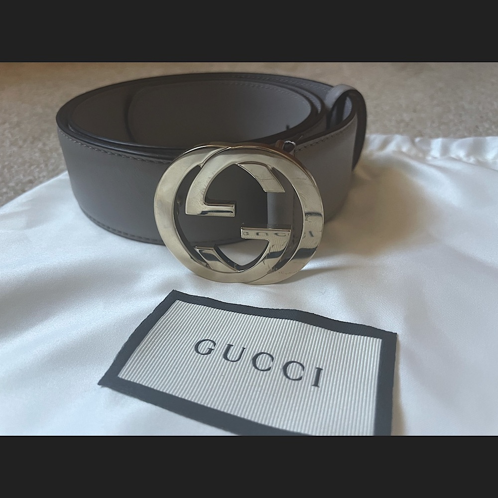 Authentic Gucci Leather belt with interlocking G